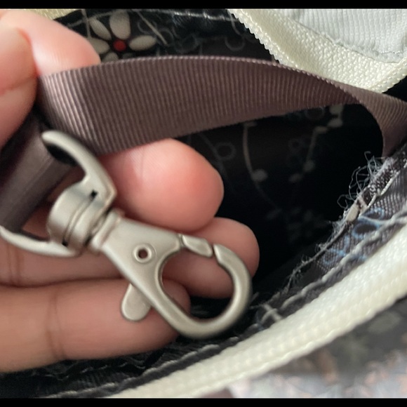 NWT Sherpani crossbody bag - Picture 10 of 10